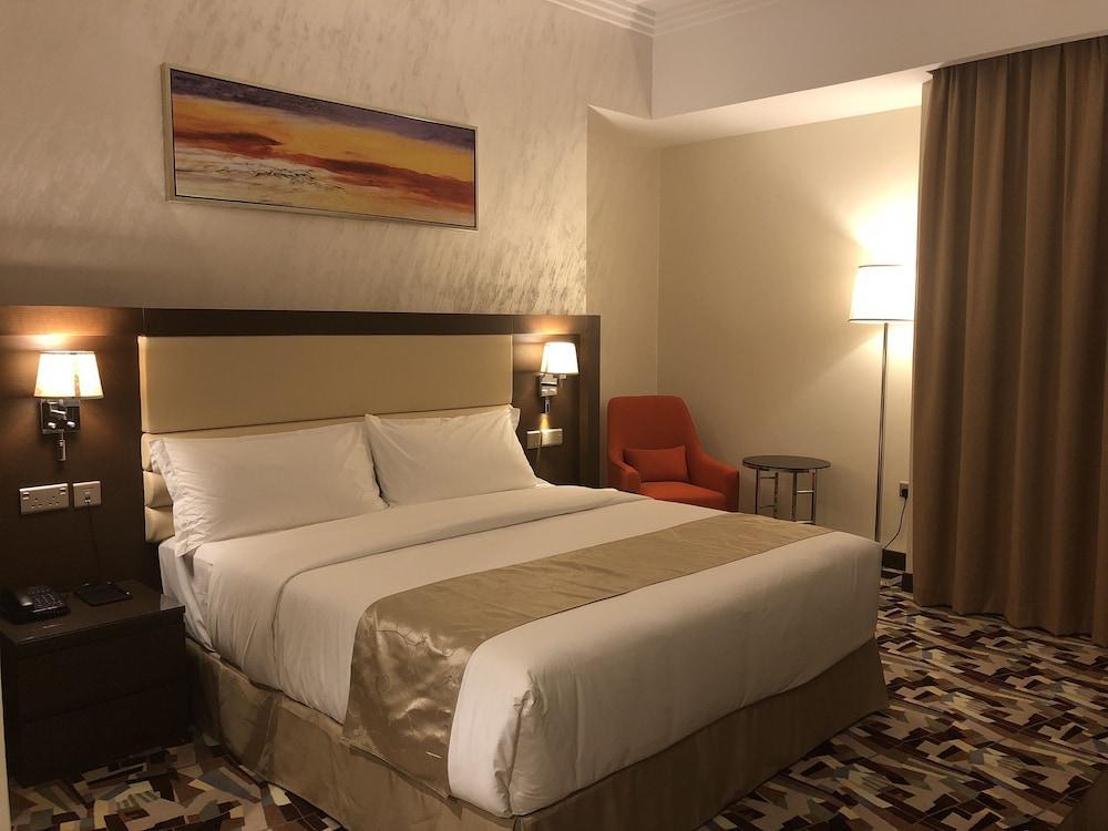 Al Murooj Grand Hotel Μουσκάτ Εξωτερικό φωτογραφία