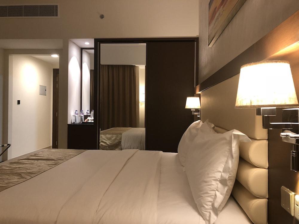 Al Murooj Grand Hotel Μουσκάτ Εξωτερικό φωτογραφία