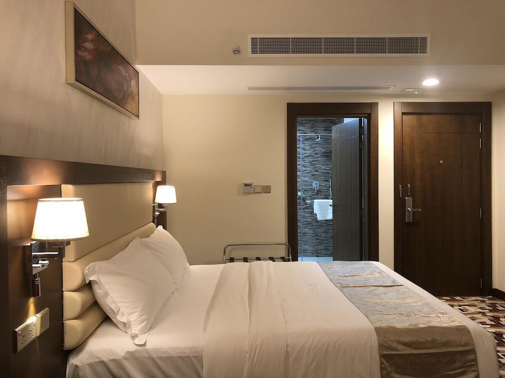 Al Murooj Grand Hotel Μουσκάτ Εξωτερικό φωτογραφία