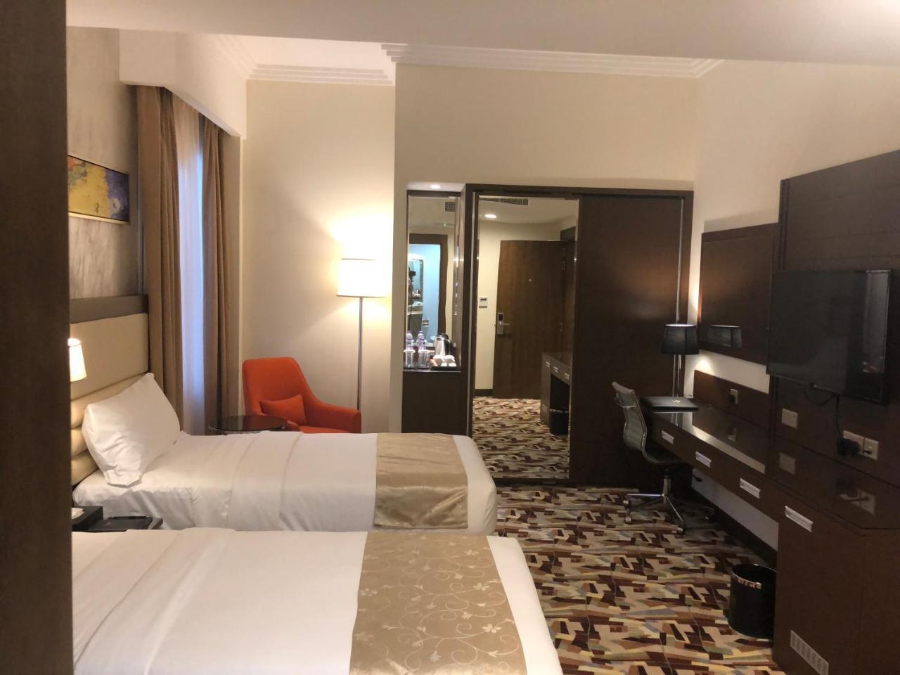 Al Murooj Grand Hotel Μουσκάτ Εξωτερικό φωτογραφία