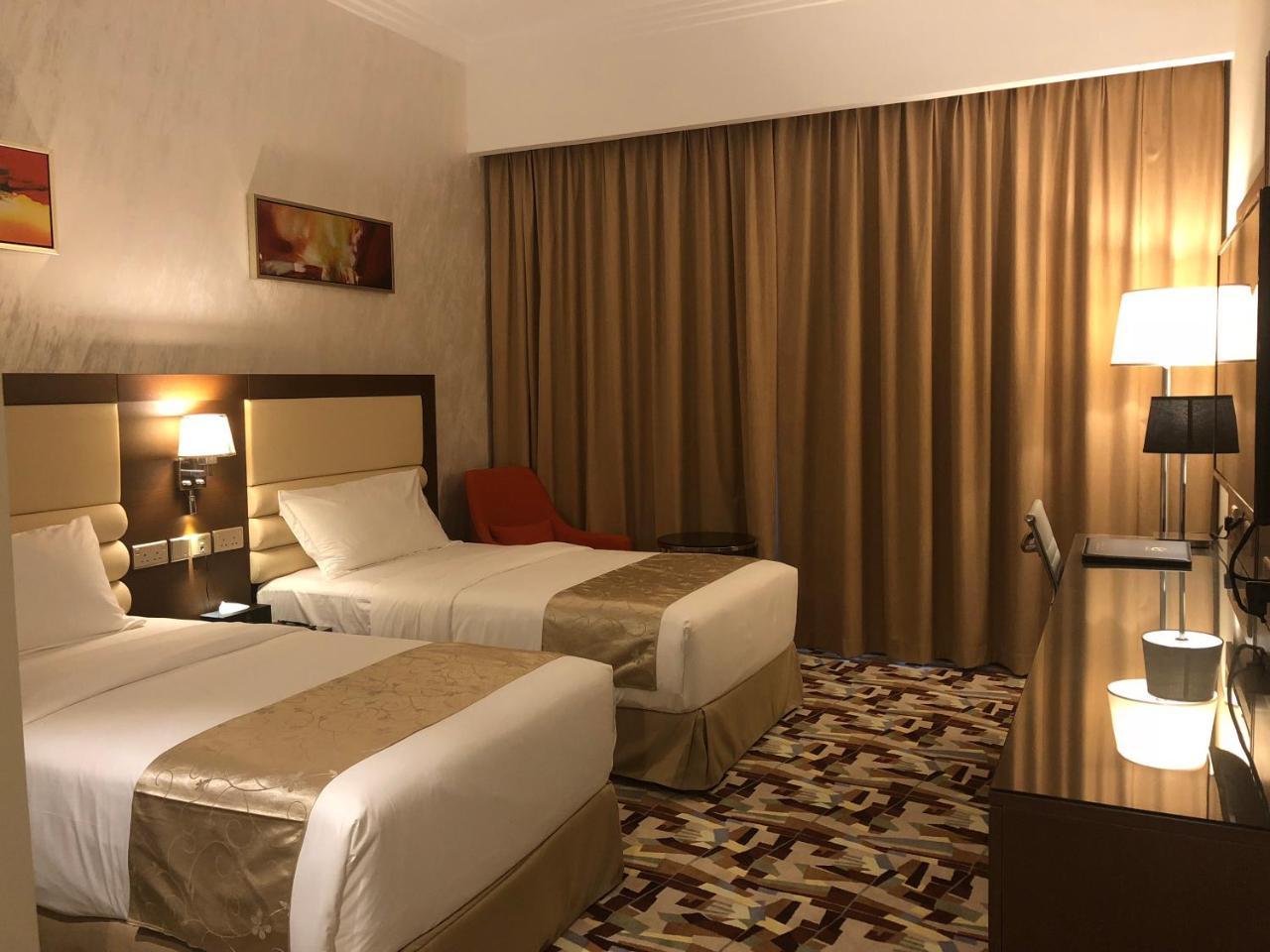 Al Murooj Grand Hotel Μουσκάτ Εξωτερικό φωτογραφία